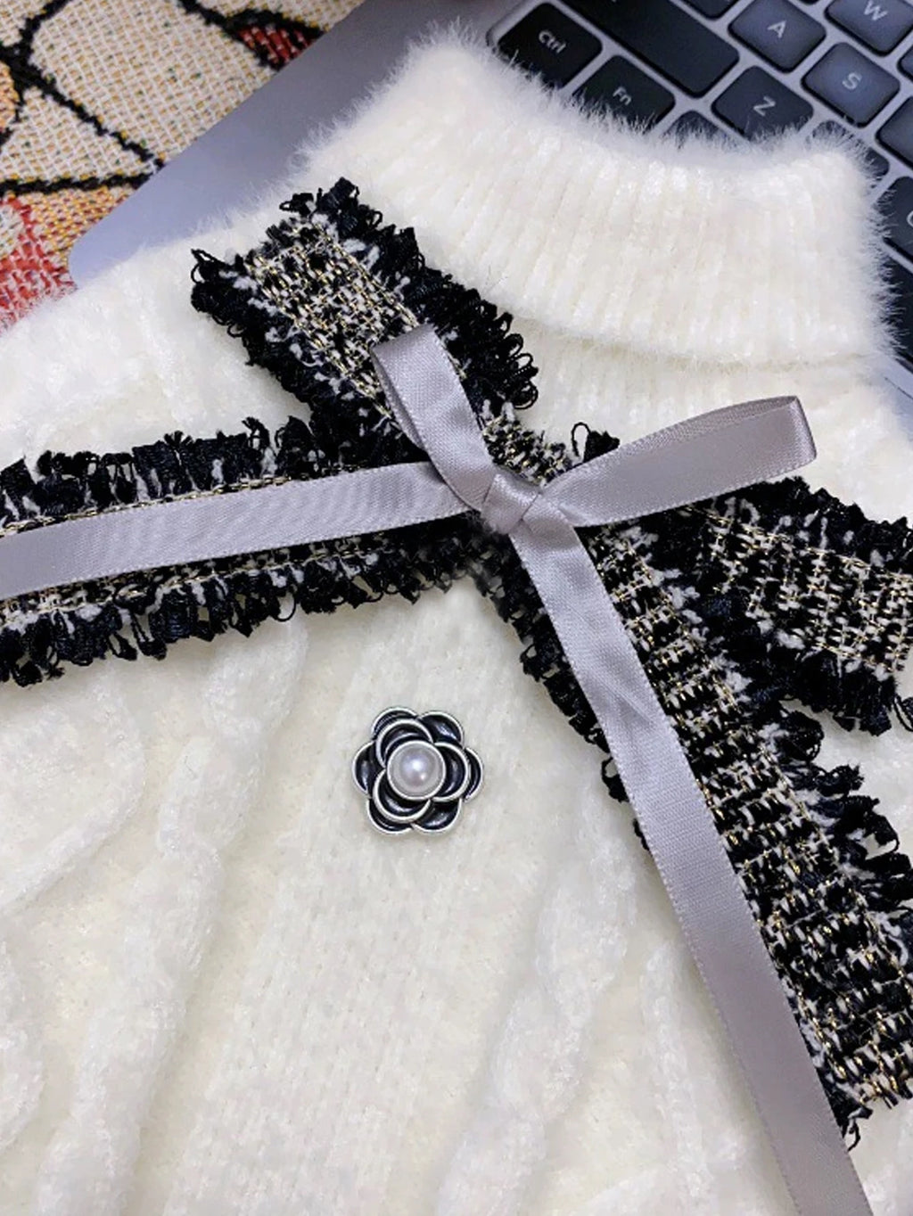 Cute Knitted Sweater For Pets - White